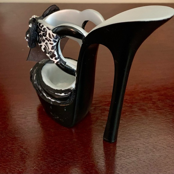 LN  HIGH HEEL SHOE ACCENT PIECE. ABSOLUTELY DARLING. - Picture 4 of 9